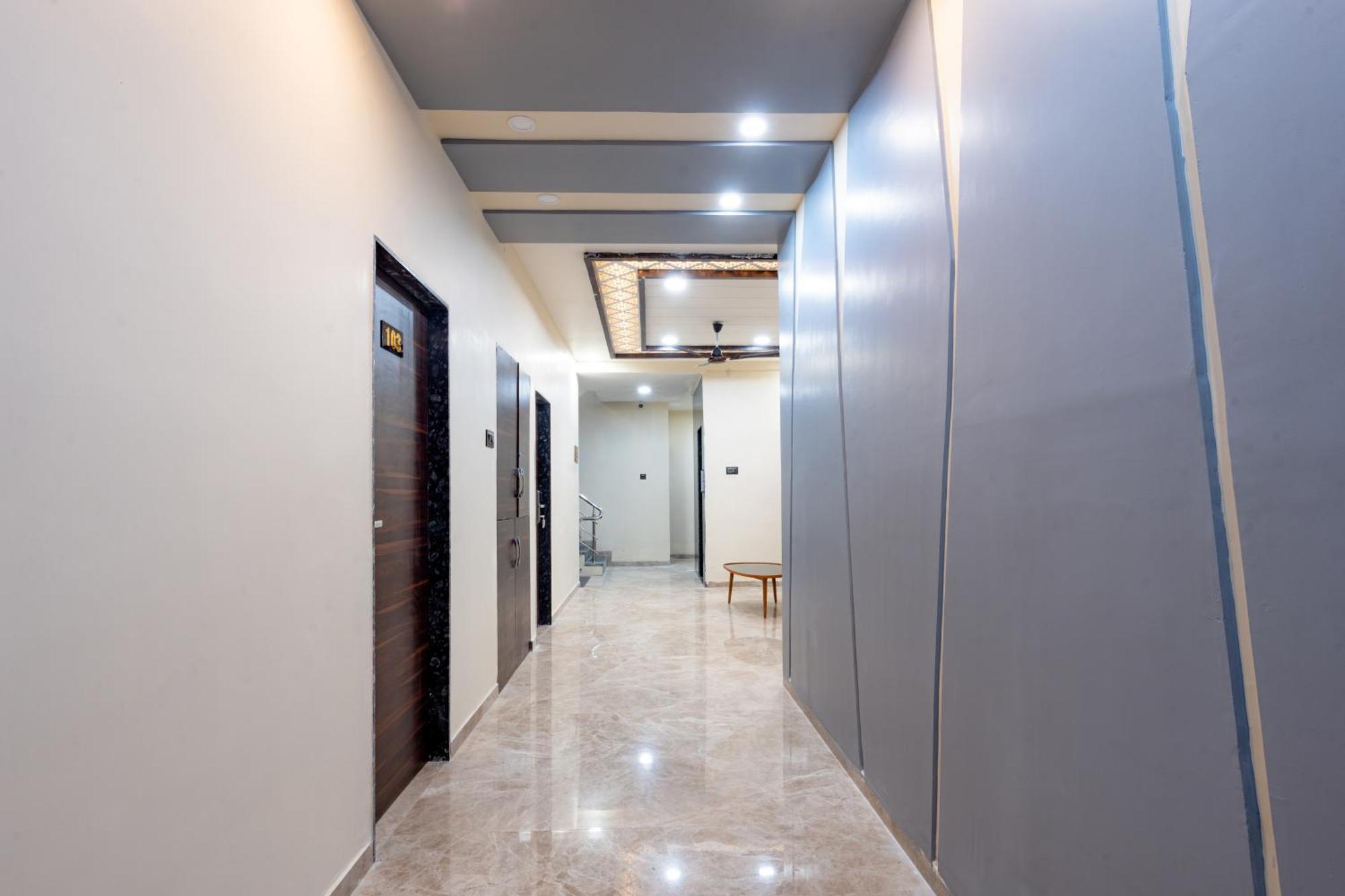 Treebo City Center Sakardara Екстер'єр фото